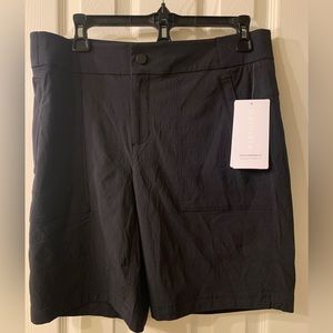 Athleta Womens Shorts Trekkie North Bermuda Black Size 8 Hiking Active NWT